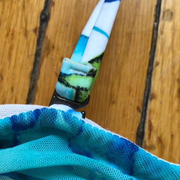 Bikini Top 🌊 - Picture 3 of 4